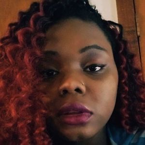 Meet your Posher, Deanna